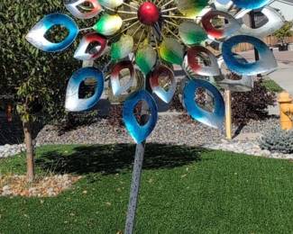 Colorful Whirlwind Kinetic Garden Wind Spinner