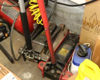 Hydraulic Floor Jacks