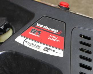 Yard Machine 21" Snow Blower