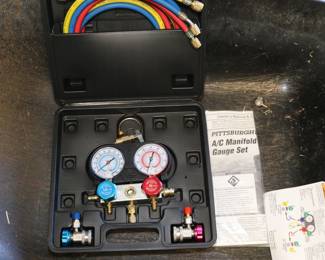 AC Manifold Gauge Set NIB