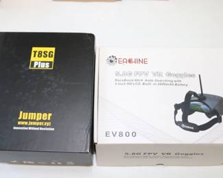 Eachine EV800 5.8 FPV VR Goggles and Jumper T8SG Plus V2 RC