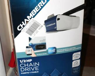Chamberlain 1/2HP Chain Drive Garage Door Opener