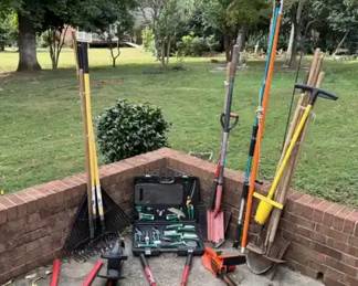 Remington Chainsaw Black  Decker Hedge Trimmer with Garden Tools