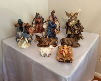 Nativity Figures with Three Animals, 11 PC