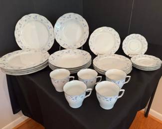 Premiere Blue Dawn M113 Dinnerware