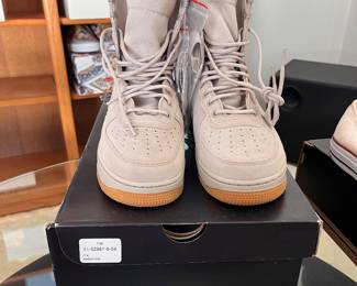 Nike SF Air Force 1 "String"