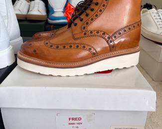 Grenson Fred V Brogue Boot