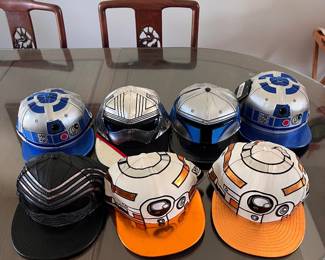 Snapback hats