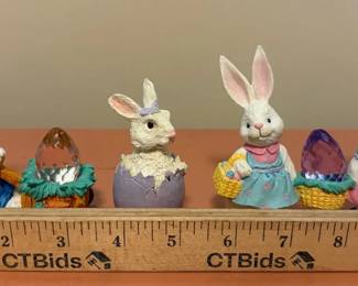 Decorative Easter Figurines