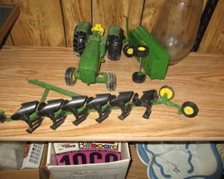 JOHN DEERE
