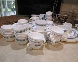 LOTS of Corelle dinnerware set vintage