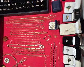 Assorted Gold jewelry 