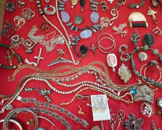Assorted Sterling jewelry 