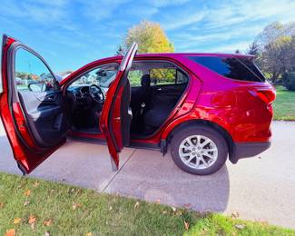 2020 Chevy Equinox - 38,165 miles - one owner 