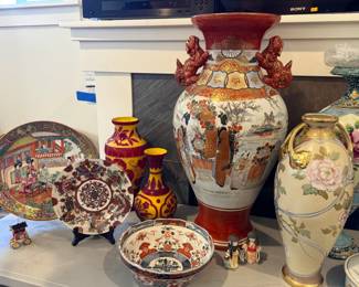 Antique and vintage Chinese and Japanese Ceramics