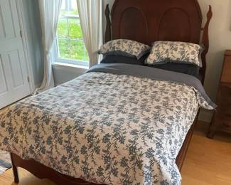 Antique FullDouble Sized Bed