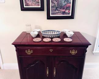 Pennsylvania House bar cabinet