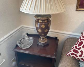 Nice Side Table, Glass Bowl & Honey Bee Lamp