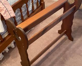 Pine Quilt Rack