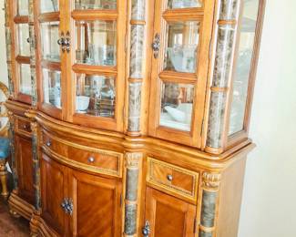  China cabinet is 86H x 72L x 20