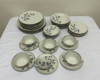 Lot 23: Arcadian China