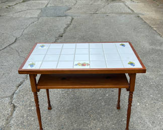 Lot 45: Tile Top Kitchen Table