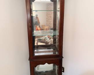 Cario cabinet 