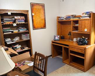 Desk, bookshelf 