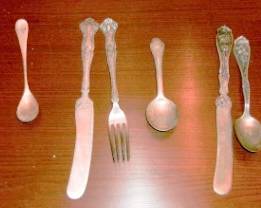 CHILDRENS FLATWARE
