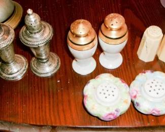 SALT AND PEPPER SETS