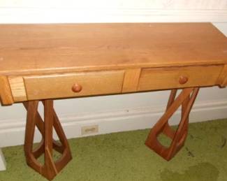 OAK CONSOLE TABLE