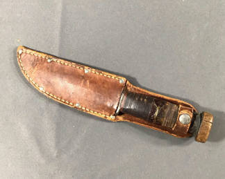 Lot 213: WWII PAL RH50 Knife