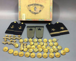 Lot 222: Vintage U.S. Navy Straps & Buttons