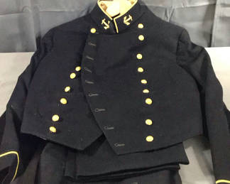 Lot 224: WWII Naval Academy Uniform