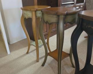 French Country–style round accent tables