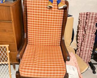 Vintage Pine /Orange Chair