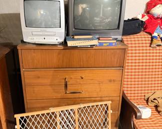 Old dresser/tv/VCR Combo