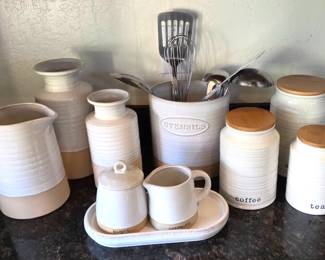 Pretty Canister Set