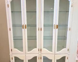 White French Design Cabinet