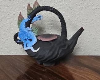 Nancy Adams Lizard Teapot
