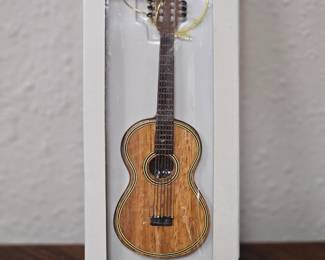 Vintage Guitar Ornament