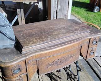 Old White sewing machine