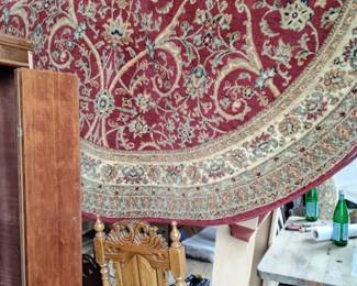 Round rug