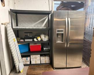 Refrigerator, Shelving