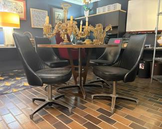 Chromecraft Table & Chairs