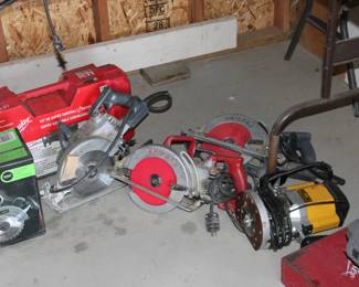 Great like new power & Battery tools