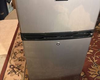 Small Refridge