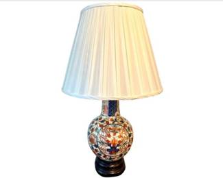 Chinese Export Imari Style Porcelain Lamp With Silk Shade