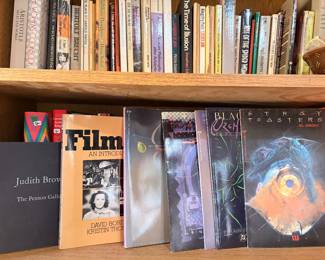 Graphis novels 