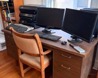 60" x 30" x 29" desk